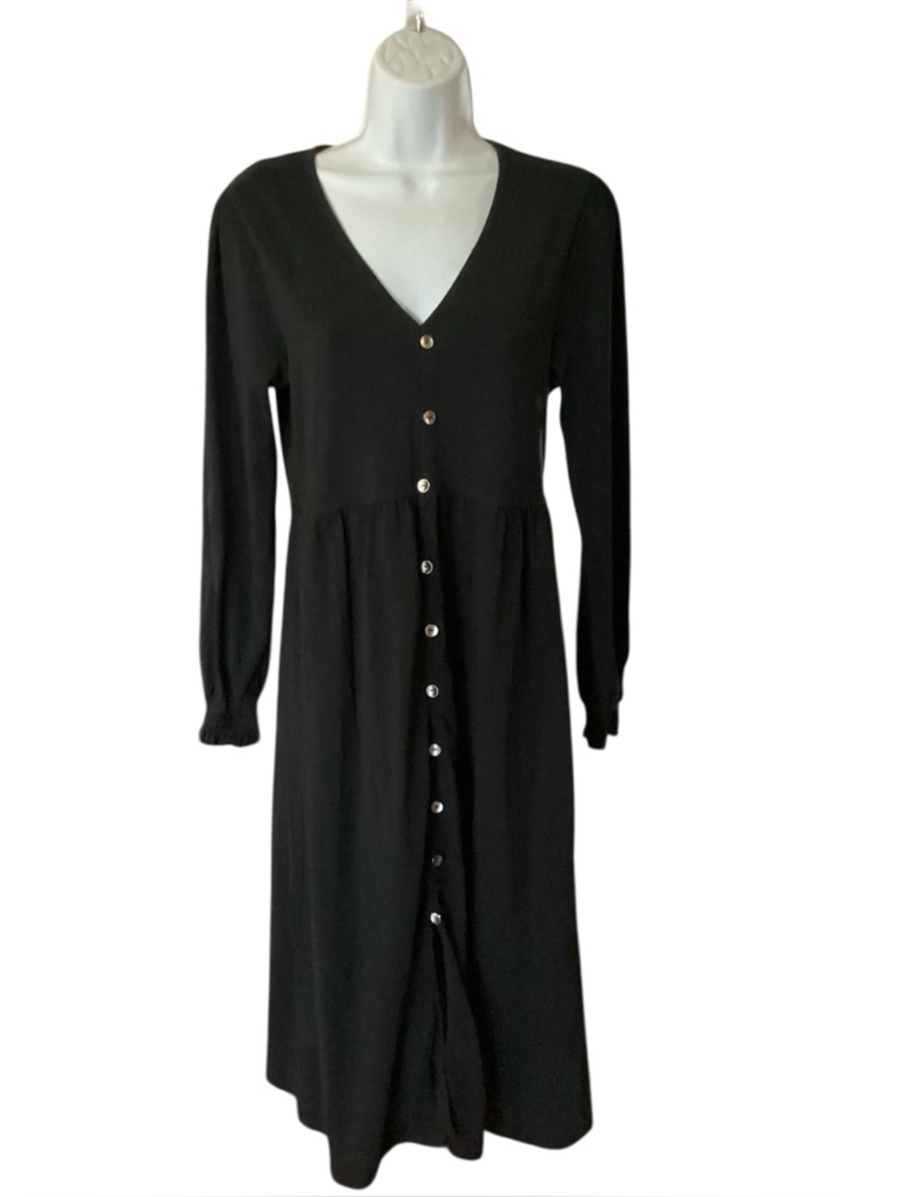 Disturbia faux button down dress. 6